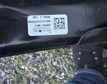 TESLA Model Y 2020-2024 - 9