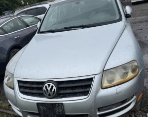 VOLKSWAGEN Touareg 2002-2005