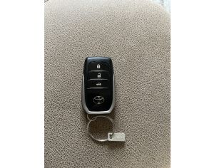 TOYOTA Camry - 1