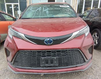 TOYOTA Sienna 2021-2023
