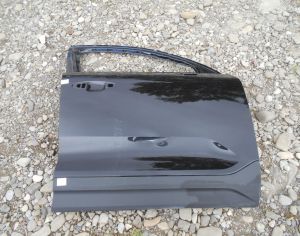 VOLVO C40 2023