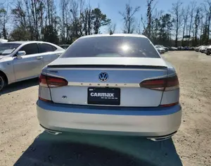 VOLKSWAGEN Passat 2022 2.0 - 2