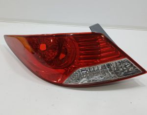 HYUNDAI Accent 2011-2017 - 1