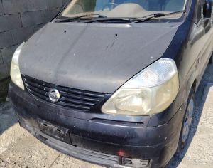 NISSAN Serena 2002 2.0