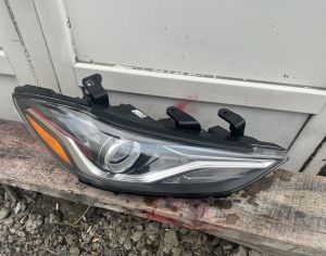 HYUNDAI Elantra 2016-2018 - 2