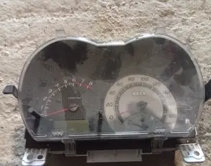 TOYOTA Ist 2002-2007