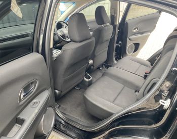 HONDA Vezel 2016 1.5 - 7