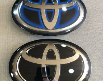 TOYOTA Camry 2018-2021 - 1