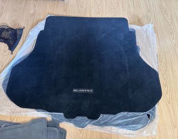 HYUNDAI Elantra 2021-2024 - 1
