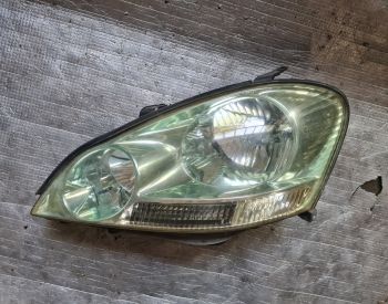TOYOTA Ipsum 2001-2003 - 1