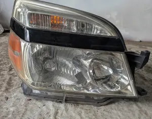 TOYOTA VOXY 2004-2007 - 2
