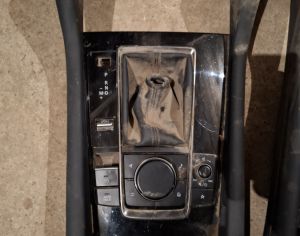 MAZDA Mazda 3 2018-2025