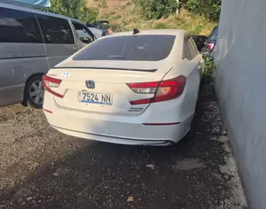 HONDA Accord 2018 2.0 - 9