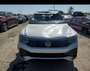 VOLKSWAGEN Tiguan 2021 2.0 - 2