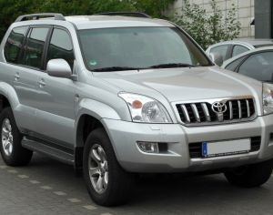 TOYOTA Land Cruiser Prado 2009 3.0 - 3