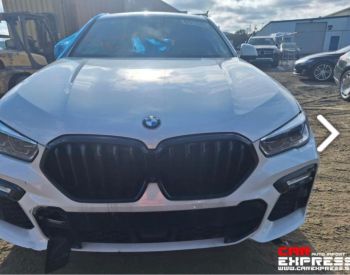 BMW X7 2019 4.4 - 7
