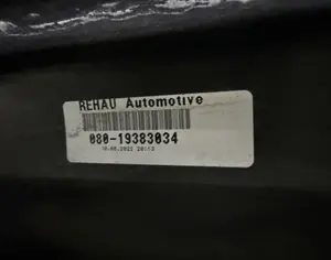 MERCEDES-BENZ GLC 300 2023-2026 - 4