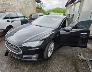 TESLA Model S 2016 6.0 - 3