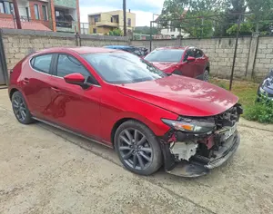 MAZDA Mazda 3 2022 2.5