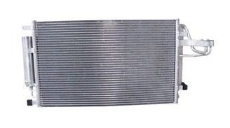 HYUNDAI Tucson 2004-2010 - 1