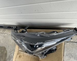 TOYOTA Corolla 2019-2024 - 3