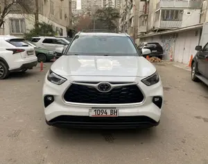 TOYOTA Highlander 2020-2026