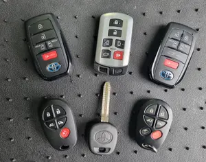 ტოიოტა სიენნას გასაღები TOYOTA SIENNA GASAGEBI