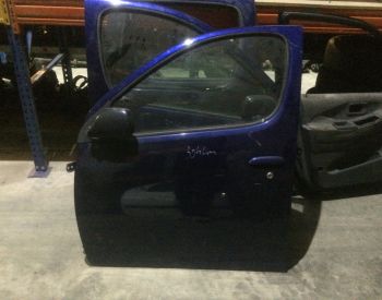 TOYOTA Yaris 1998-2004 - 1