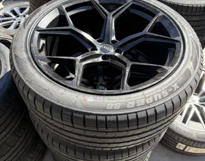 R22 AUDI SQ8 2018-2026