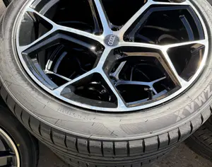 R22 AUDI SQ7 2016-2026 - 1