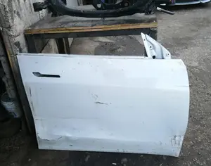 TESLA Model Y 2018-2026