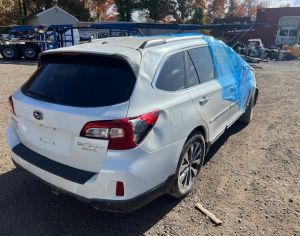 SUBARU Outback 2017 2.5 - 5