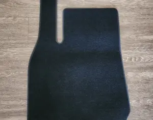 TESLA Model Y 2016-2026 - 2