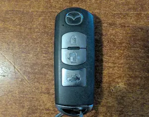 Mazda 3 Mazda 6 გასაღები