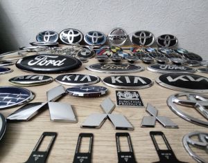 LEXUS IS 200 / RX 330 / GS 350 / GX 460 - 1