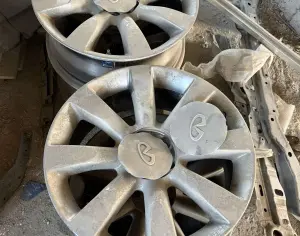 R20 INFINITI FX35 2003-2019 - 1