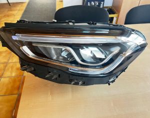 MERCEDES-BENZ GLA 250 2021-2024 - 4