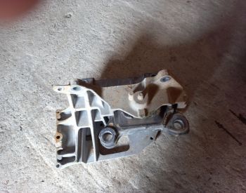 NISSAN Juke 2011-2013 - 3