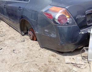 NISSAN Altima 2009 2.4 - 4