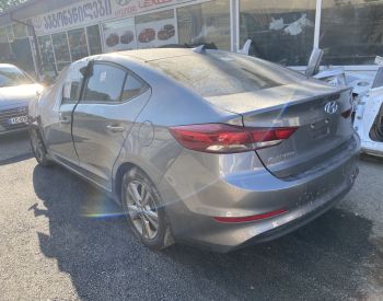 HYUNDAI Elantra 2017 2.0 - 1