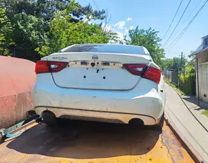 nissan maxima