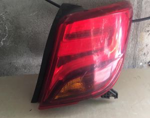 TOYOTA Yaris 2017-2020 - 1