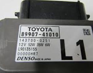 TOYOTA Camry 2018-2023