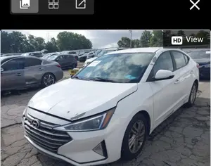 HYUNDAI Elantra ეკრანი  2017-2020