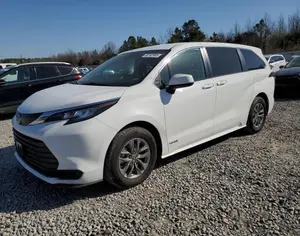 TOYOTA Sienna 2021 2.5 - 2