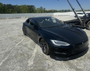 TESLA Model S 2021 0.1
