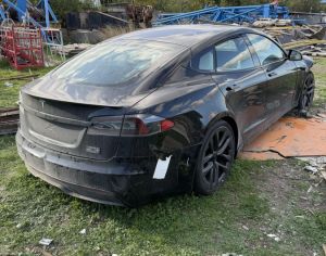 TESLA Model S 2021 0.1 - 3