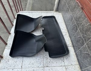 TESLA Model Y 2018-2025 - 1