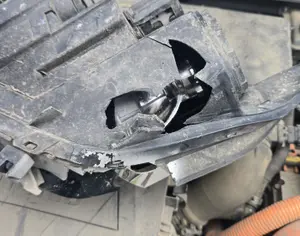 HYUNDAI Ioniq 2014-2019 - 3