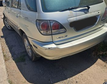 LEXUS RX 300 2000 3.0 - 4